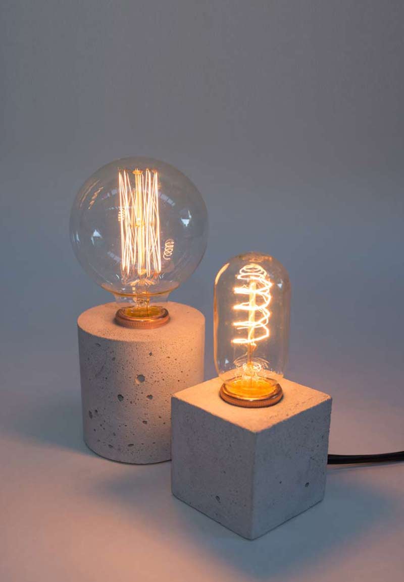 Simple- a concrete desk lamp - Vincent Buret